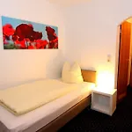 City Pension Erding Pensión 3*